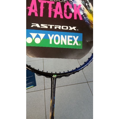 Raket Yonex Astrox 77