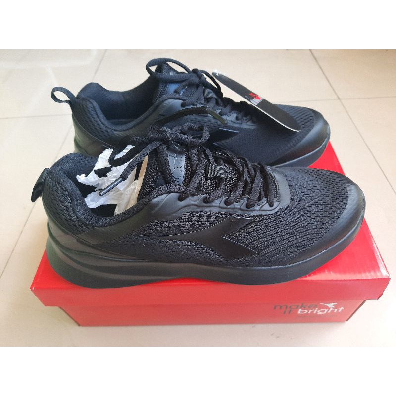 Diadora CORSI  Unisex Running Shoes - Mono Black ( Original )