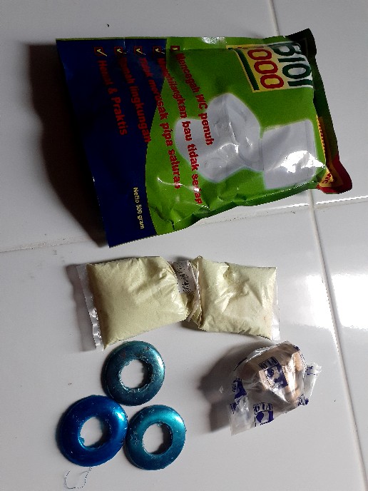Bio 2000 Sedot Wc Tanpa Kuras 500g  1/2kg 1/2 Kg Bio2000 Serbuk Inokula