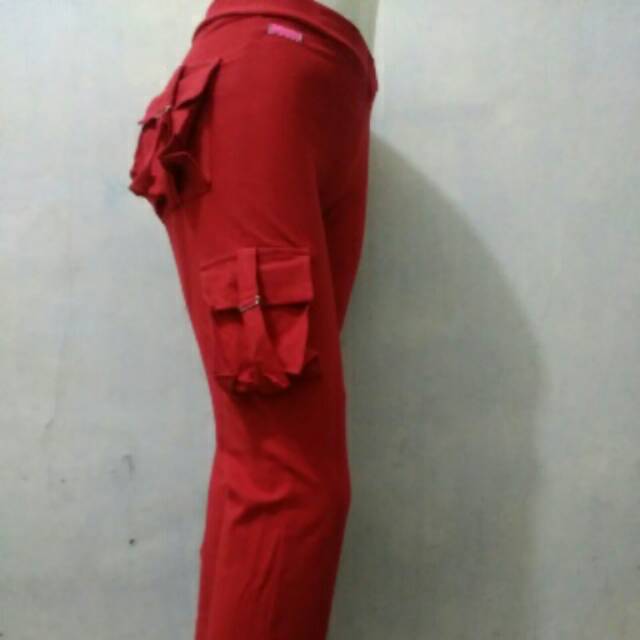 Celana training senam