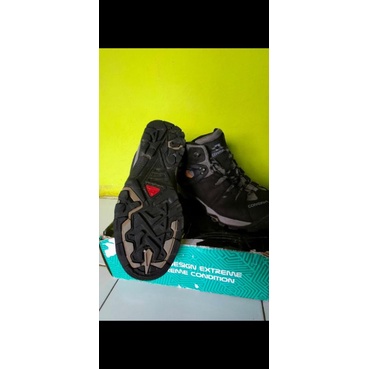 Sepatu Consina Jomsom