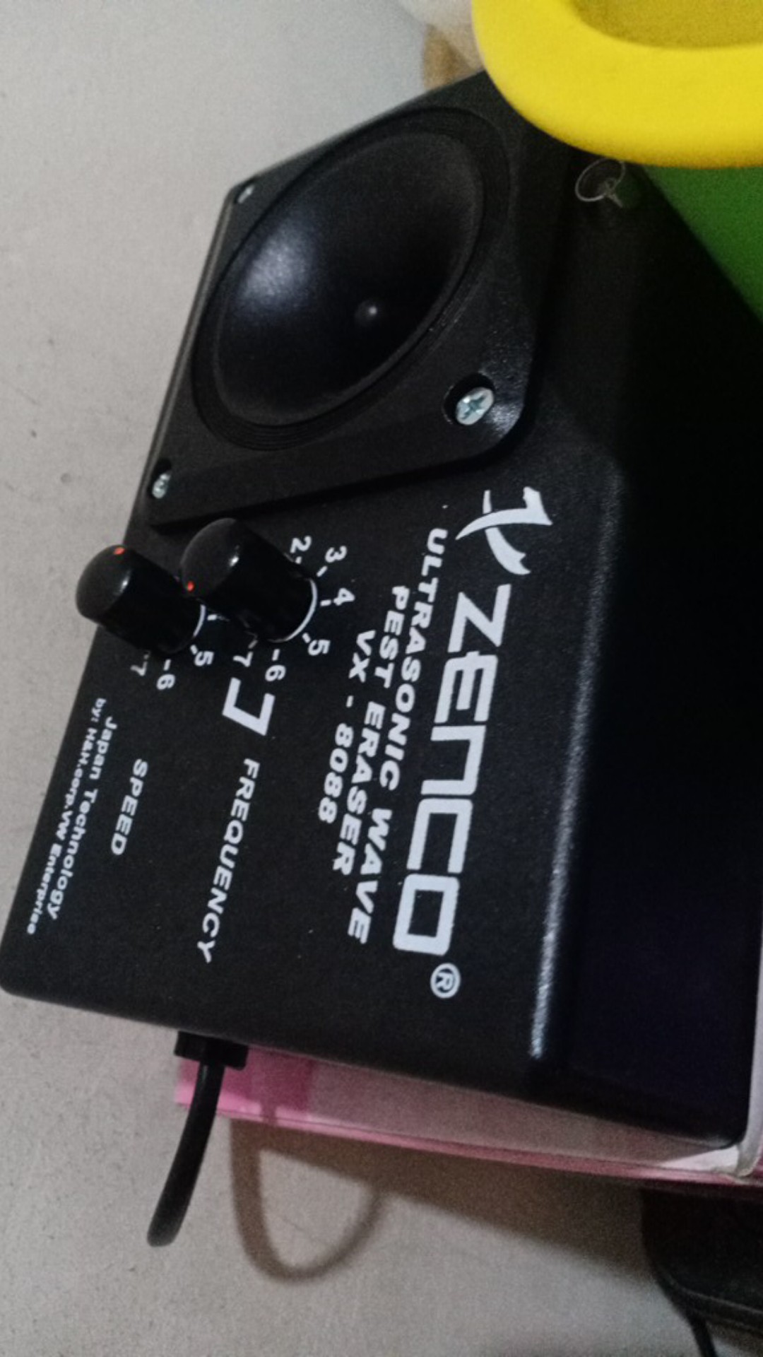 Zenco Ultrasonic Alat Pengusir Tikus Vx-8088  Pengusir Serangga Lain