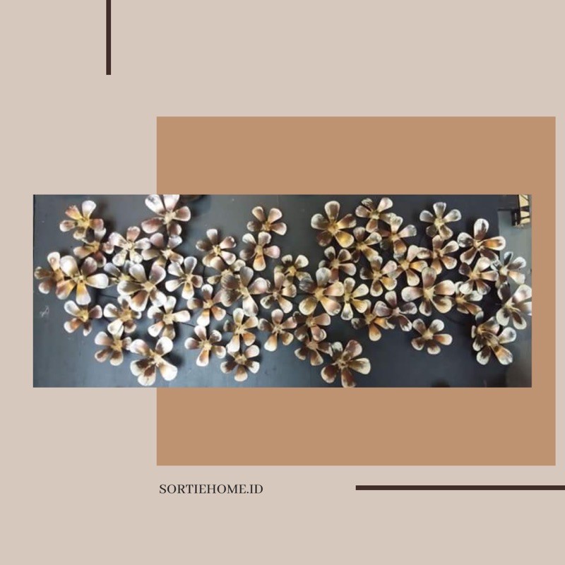 Hiasan Dinding Logam/Wall Decor untuk Kamar, Resto, Hotel, dll Motif Bunga Handmade