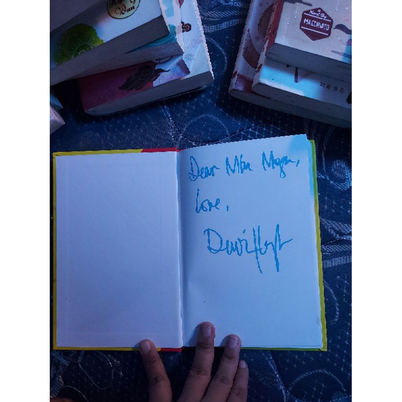 BUKU BEKAS DIET KENYANG DEWI HUGES