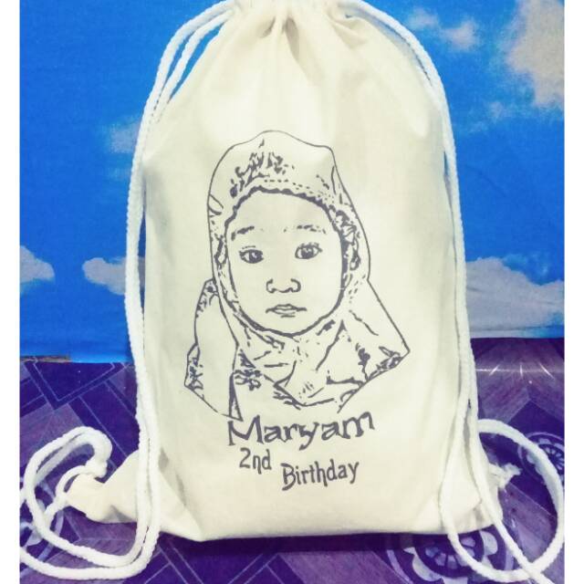 

Souvenir murah..Ransel serut uk 29*40