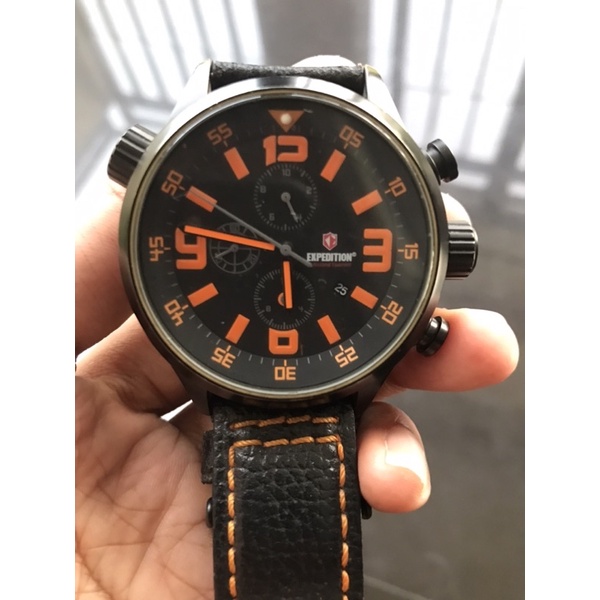 jam tangan expedition E6318M