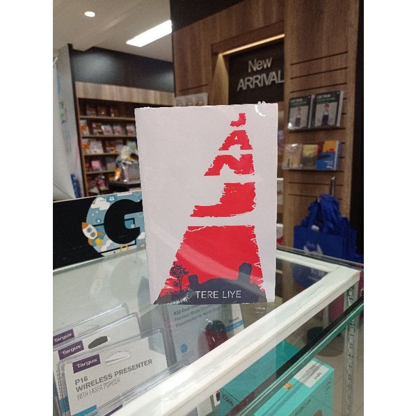 Novel Janji original gramedia