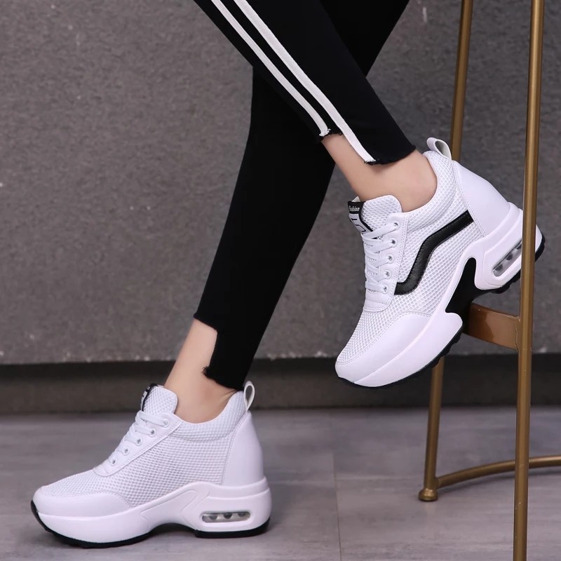 SEPATU SNEAKERS WANITA VANSS TERBARU-2
