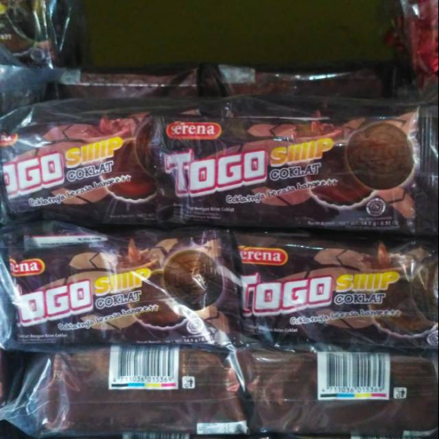 

Biskuit cokelat dan vanilla togo