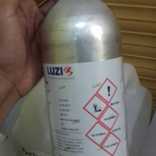 Aigner blue emotion luzi