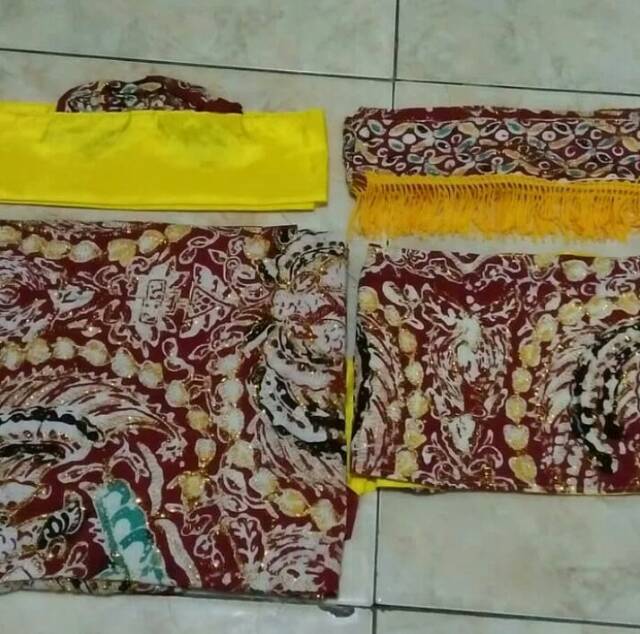 Baju adat jawa dodot anak2 tanggung