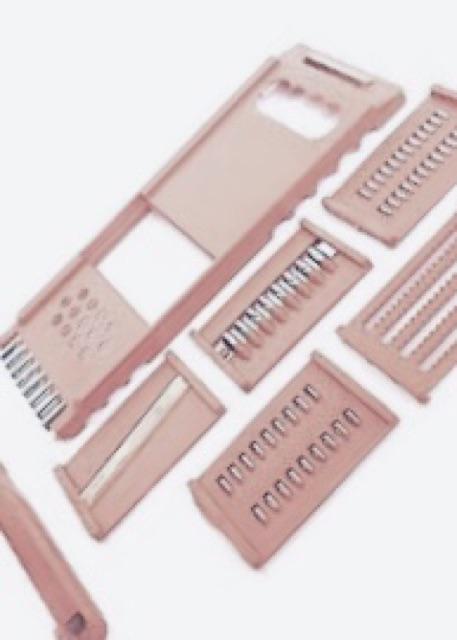 Parutan Multifungsi 5 In 1 / Alat Pemotong Sayuran & Buah Serbaguna