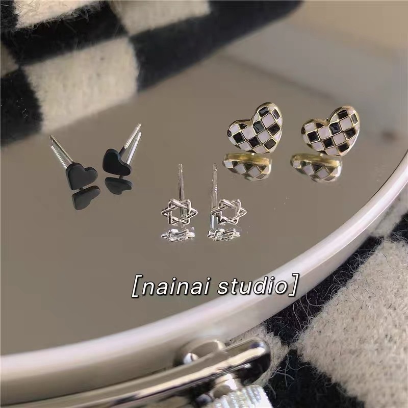 Anting Tusuk Sterling Silver 925 Model Hati Motif Kotak-Kotak Hitam Putih Untuk Wanita