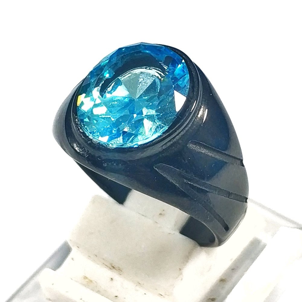 CINCIN TITANIUM HITAM PERMATA BLUE TOPAZ SKY