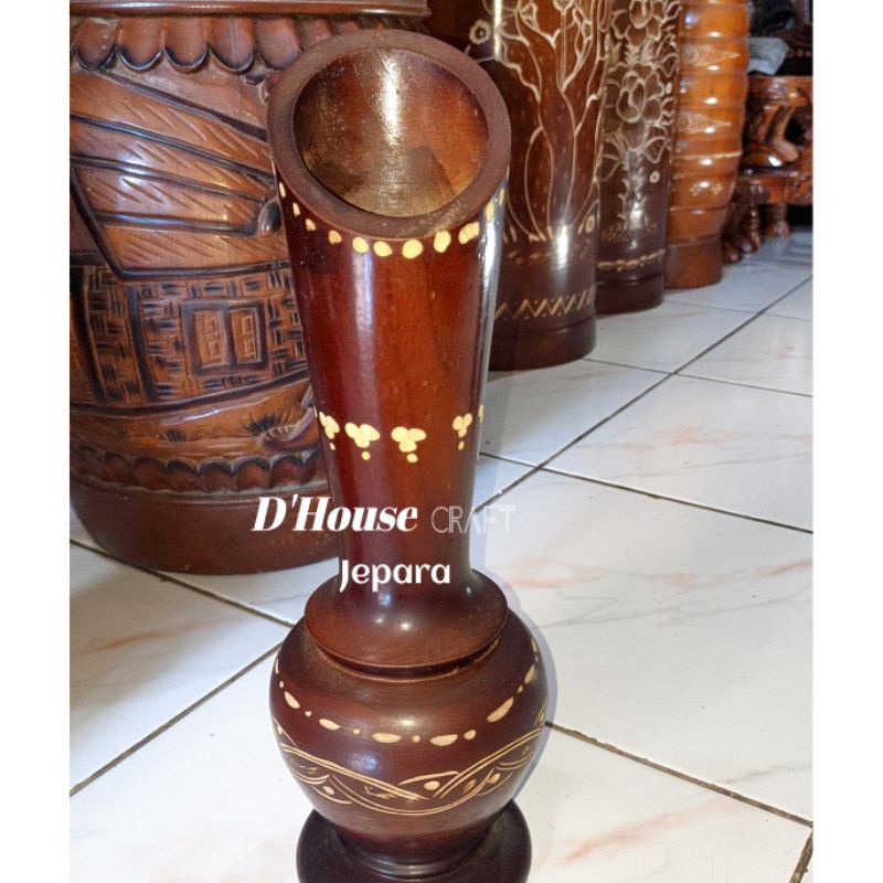 Vas Bunga Cocok Untuk Hiasan Meja  Kayu Jati