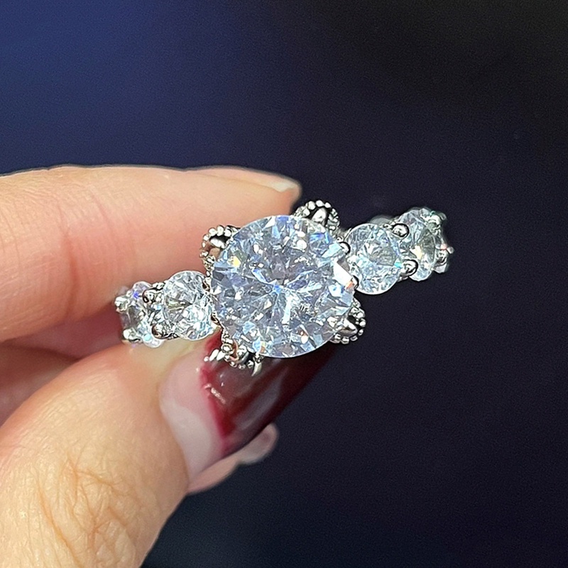 Cincin Wanita Hias Cubic Zirconia Berkilau Untuk Pertunangan / Pernikahan