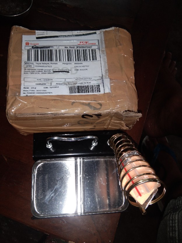 Dudukan Solder Kotak / Soldering Stand