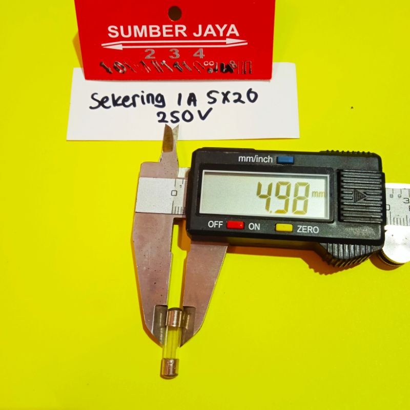 SEKERING TABUNG 1AMPERE ISI 10 UKURAN 5 x 20/ FUSE TUBE/ BOTOL 1A TERMURAH