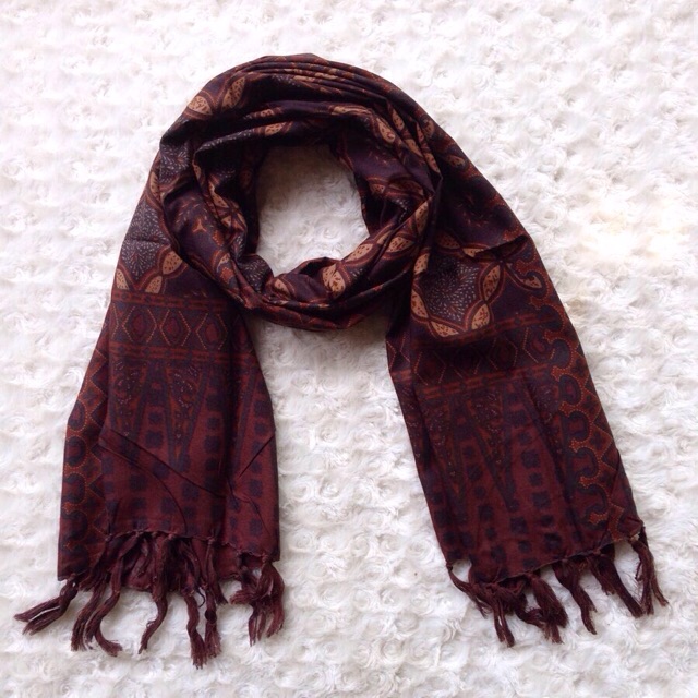 Omah Etnik Scarf Batik Syal Batik Balian Kawung - Cokelat Tua Kehitaman