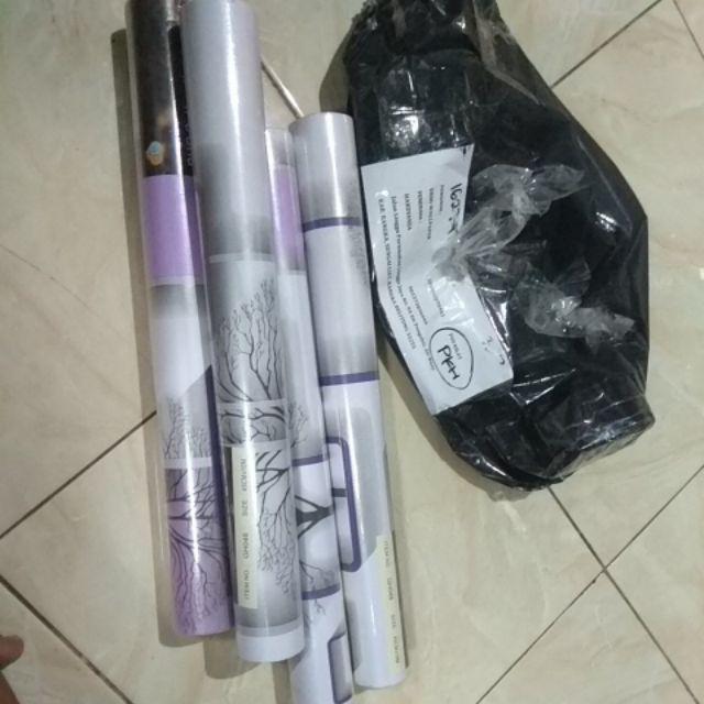 Wallpaper Dinding Paling Murah Ruangan Kamar Tidur Kotak Pohon Ungu Putih Terbagus Elegan Terlaris