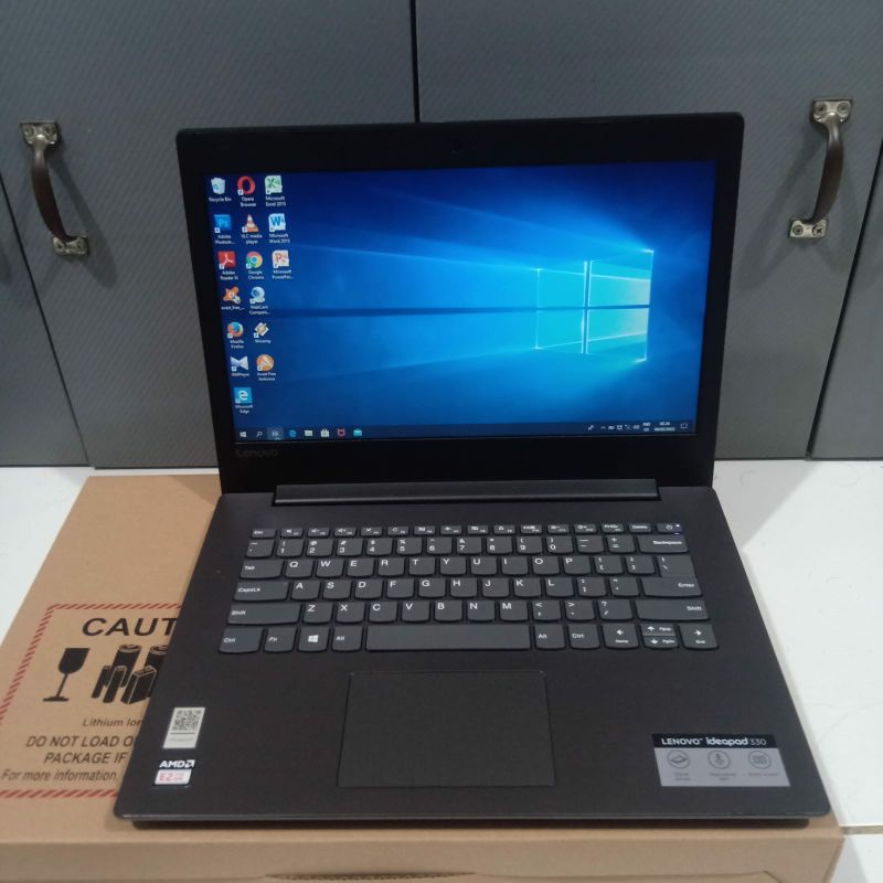 Laptop Lenovo ideapad 330, Amd E2-9000 Gen 7Th Ram 4 Gb / 500Gb vg Amd Radeon R2 Graphic, Windows 10  Seri Baru, Lengkap, Silver Dop