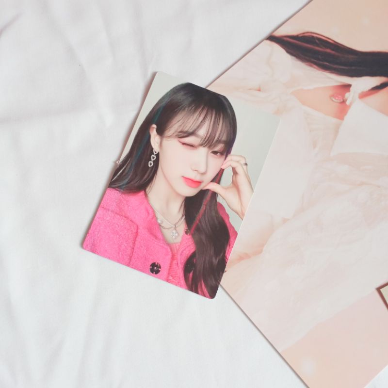 selfie card  Giselle season's greetings sg22