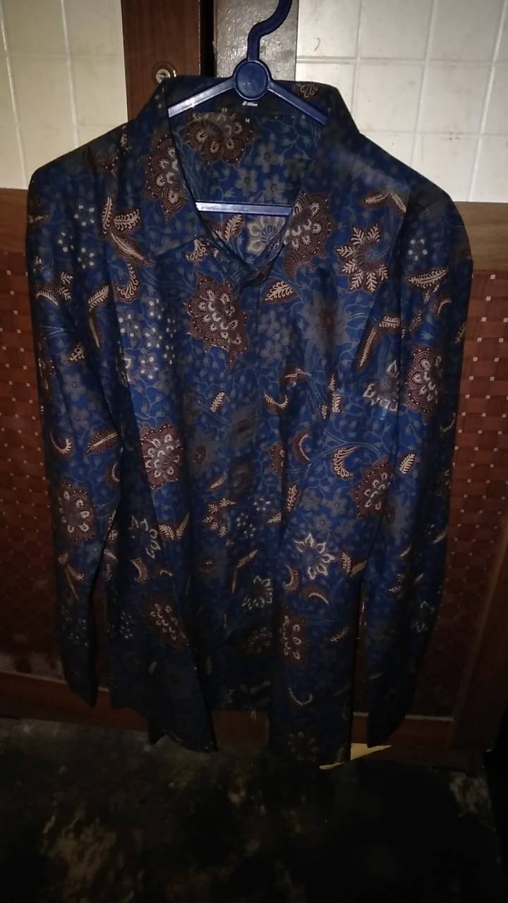 Kemeja Batik Pria Lengan Panjang Slimfit Premium Motif Bunga Biru Tua Dark Blue 722972 Cap 72