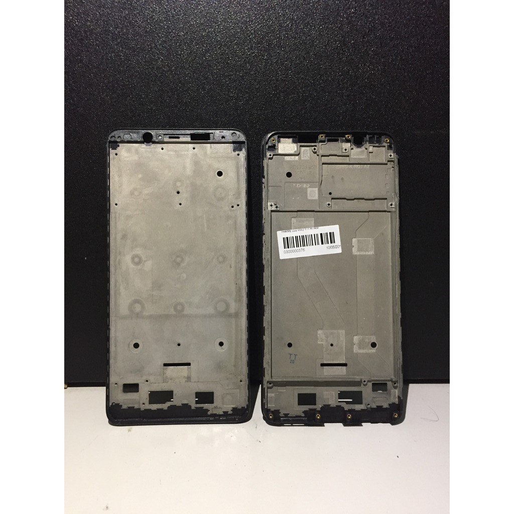 FRAME LCD / TATAKAN LCD VIVO Y71 HITAM/PUTIH