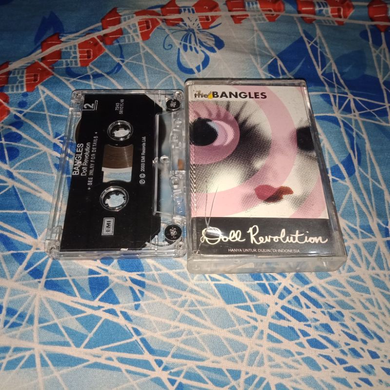 Kaset pita:Bangles-Doll Revolution