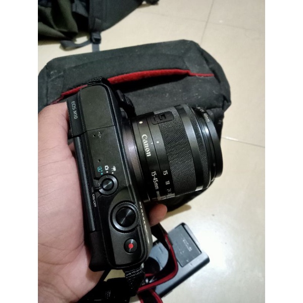 Kamera Mirrorless Canon M 10