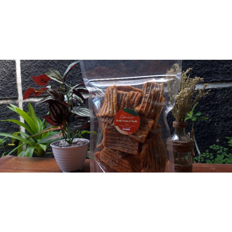 

KERUPUK JENGKOL PEDAS