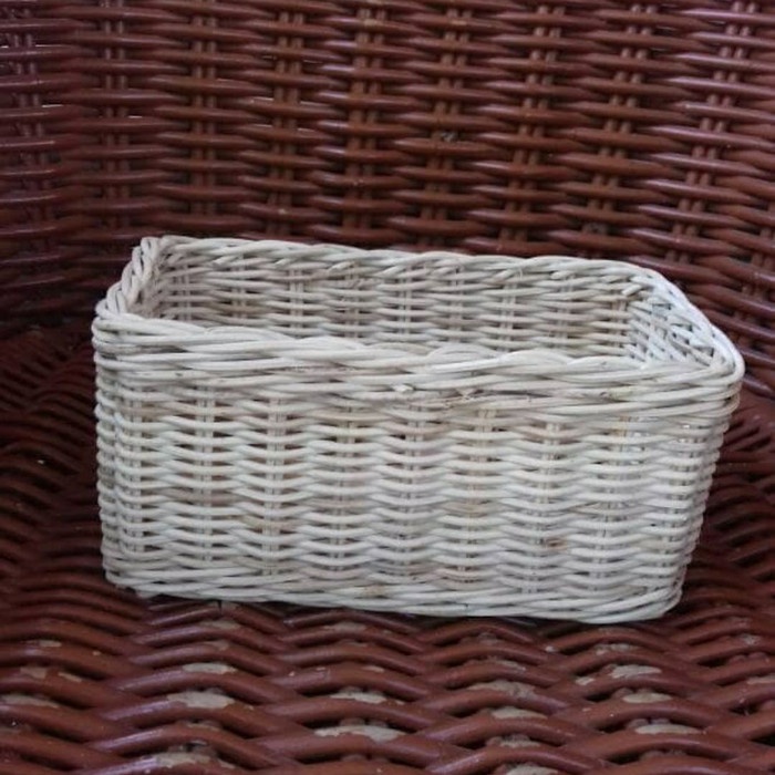 keranjang rotan vintage penyimpanan barang untuk sovenir ukuran 20 X 10 X 10 cm