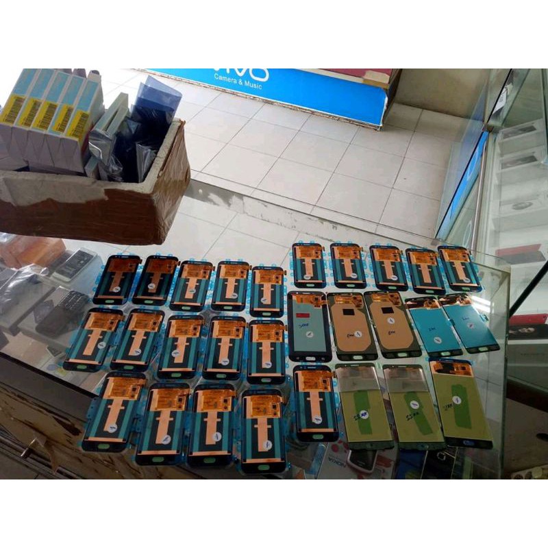 LCD Samsung J200 (Original copotan tested)