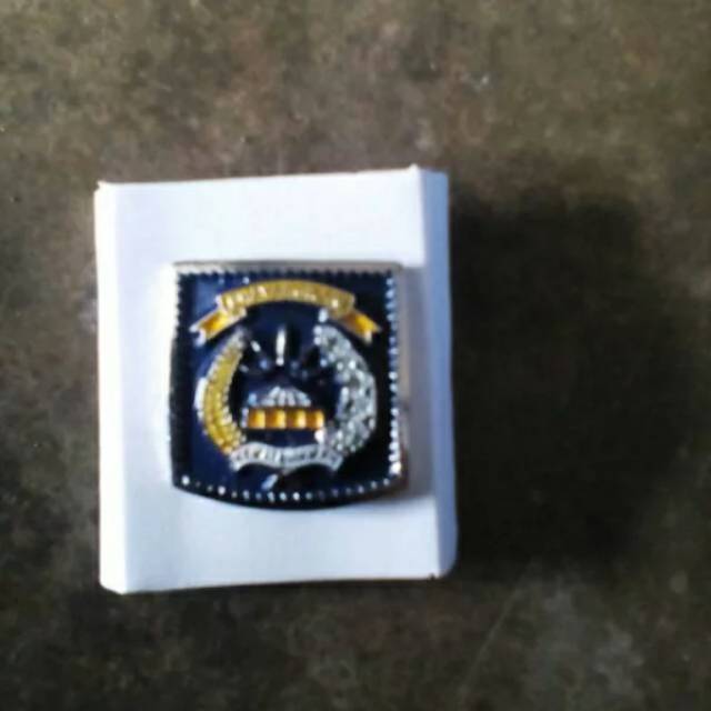 Paket lengkap seragam psr bhayangkari muslim lengkap