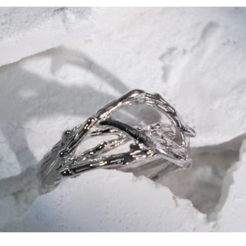 Cincin Model Terbuka Adjustable Desain Ranting Asimetris Gaya Korea