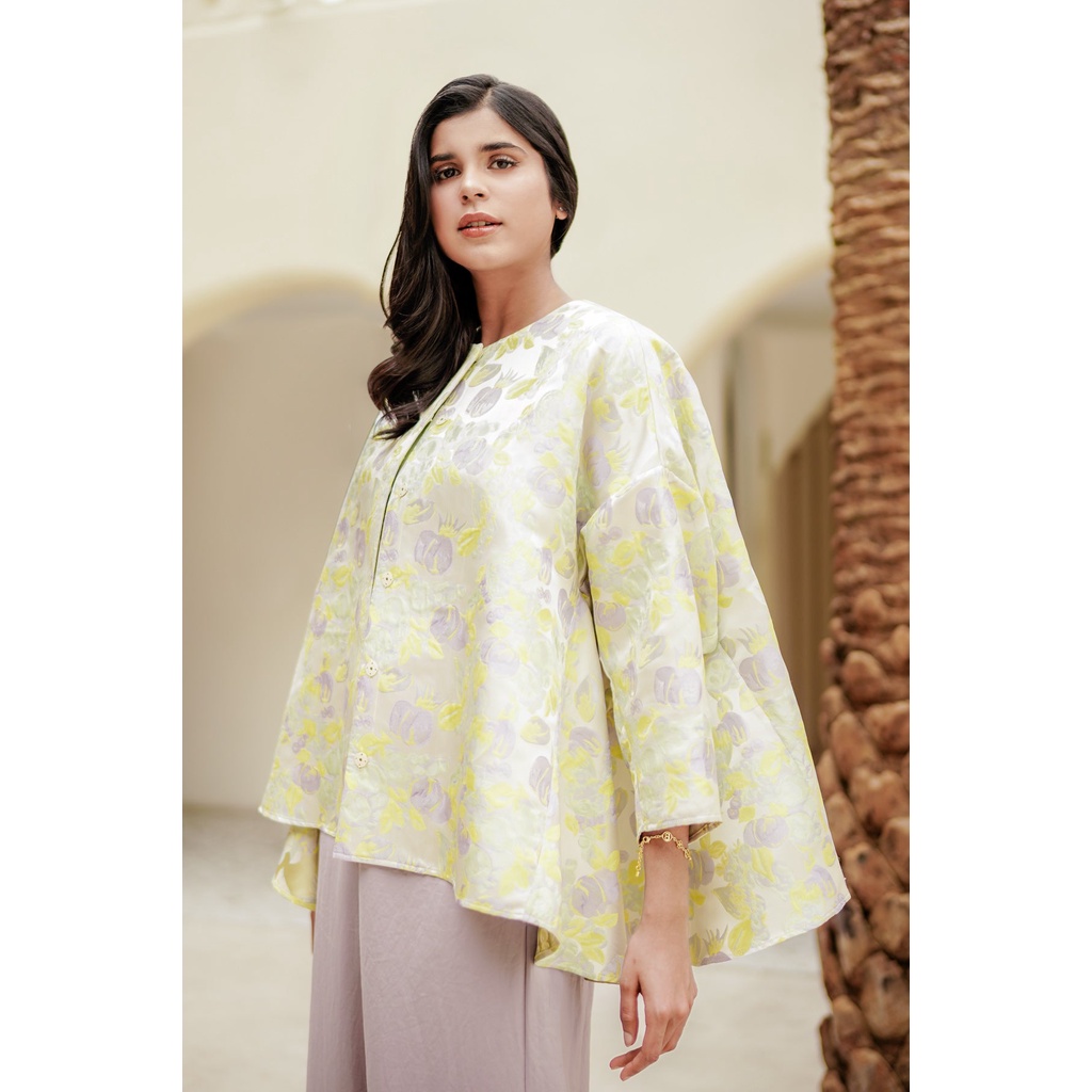 VIERA OUTER LIME - BENANG JARUM COUTURE