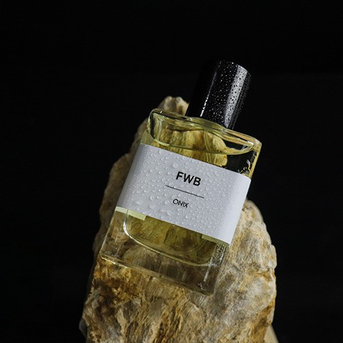 Hot sale [SHARE IN BOTTLE] Onix FWB / DECANT Onix FWB / Decant Parfum Onix FWB Hanya di shopee