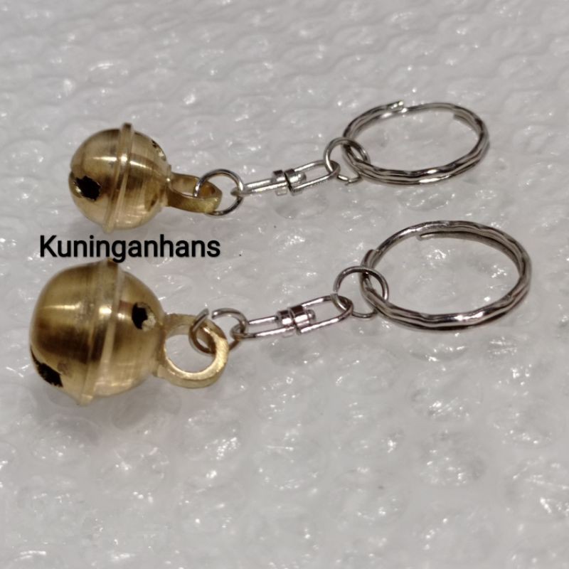 2 pcs gantungan kunci motor atau mobil kerincingan lonceng bulat kuningan unik lucu