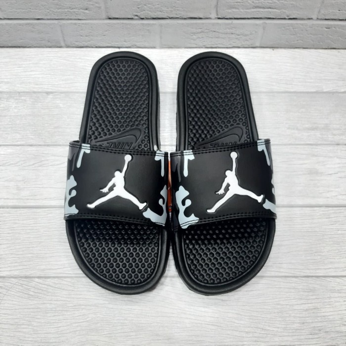 Sandal Distro slipOn Air Jordan Camo