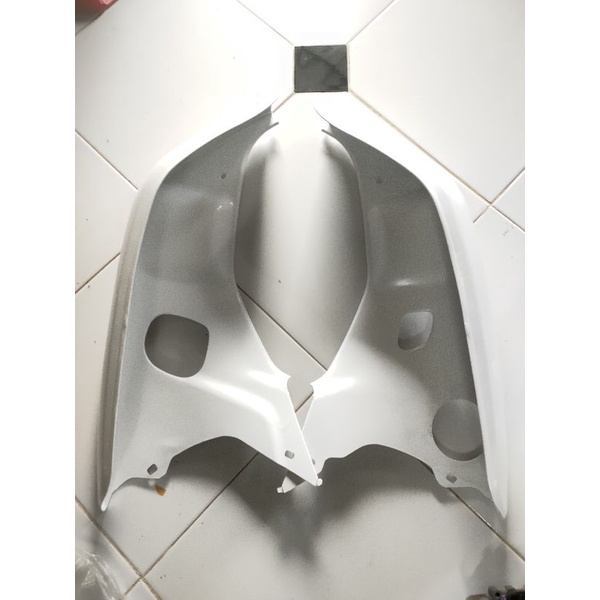 Sayap honda grand dek grand legenda 2 warna putih sayap grand sayap legenda kanan kiri NARITA