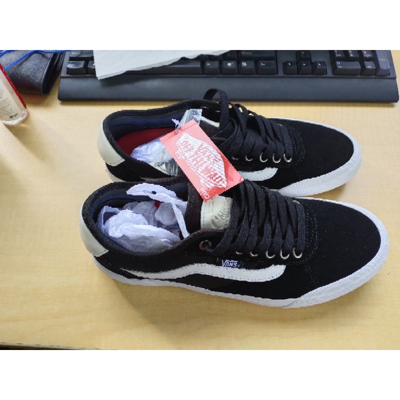 VANS CHIMA PRO 2 BLACK WHITE BNIB NAVYA