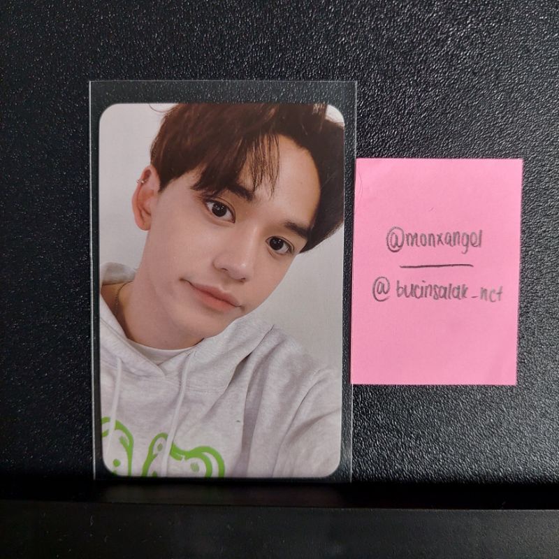 WTS PC Lucas Fansign Kick Back Round - Photocard FS