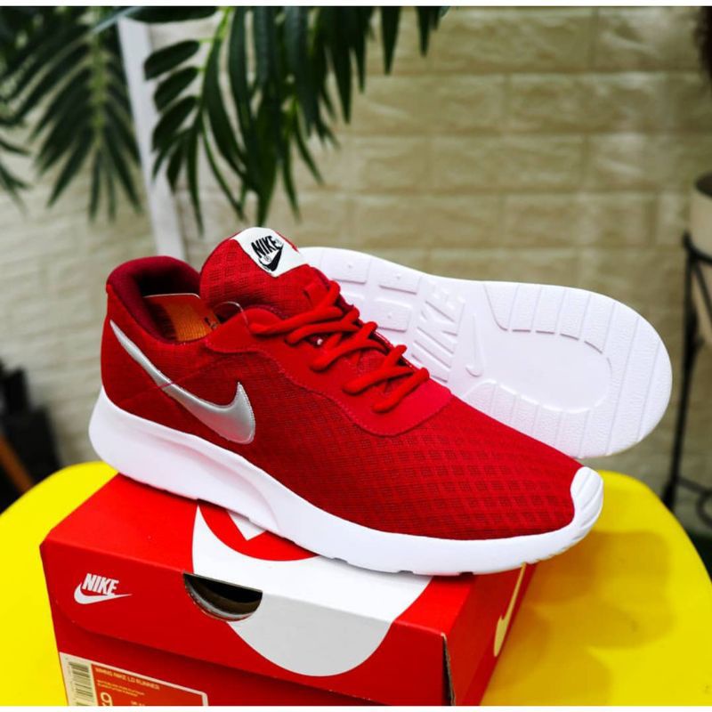 Sepatu Pria Nike Tanjun Sepatu Sneakers Pria Terbaru Sepatu wanita Sepatu Santai