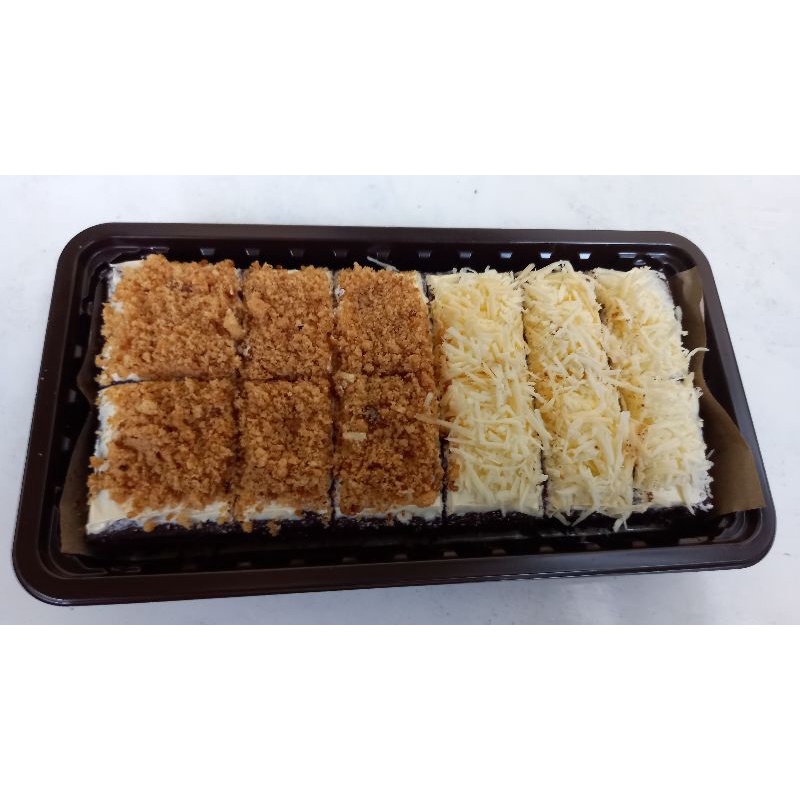 

brownies kukus mix crumble keju