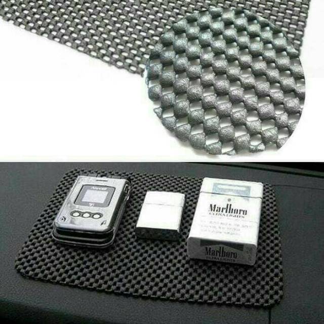 KARPET 20X0 CM ANTI SLIP Mat Licin Tatakan Dashboard Mobil Car 20x20 CM Karpet Taplak Tatakan