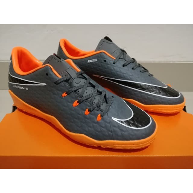 Promo Sepatu Futsal Nike Hypervenom Phelon Iii Elite Dark Grey Total Orange Olahraga - Sepak Bola