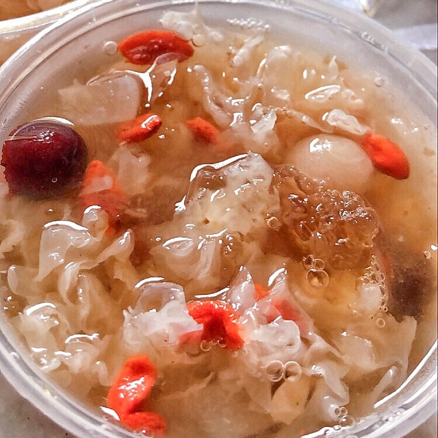 

Peach Gum collagen soup Vegan Jakarta based
