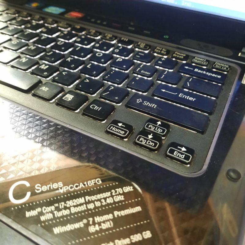 Laptop Sony Vaio VPCCA16FG intel Core i7 Vga Ram 4GB HDD 500GB Amd Radeon HD 6630M Keyboard backlight Gaming, Editing dah Cakep, Black