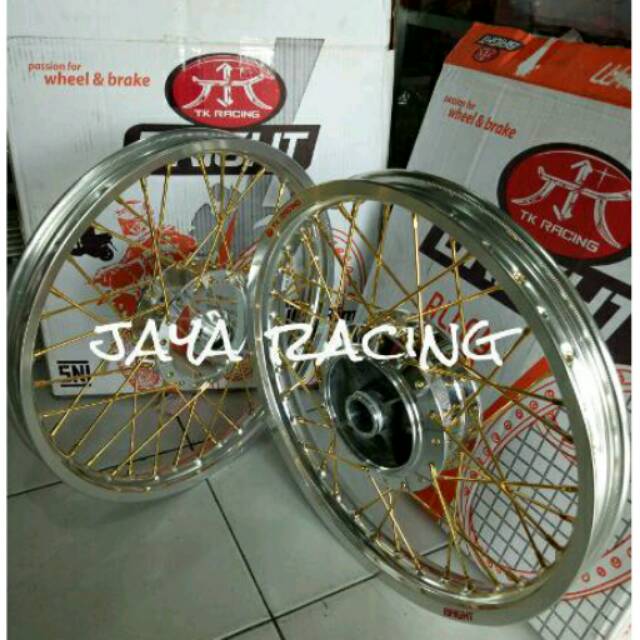 Paketan velg TK japan CB 150r CBR150r paket komplit sudah brikut stel velg bebas reguest