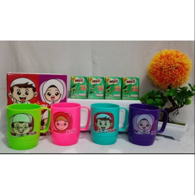 

Family set